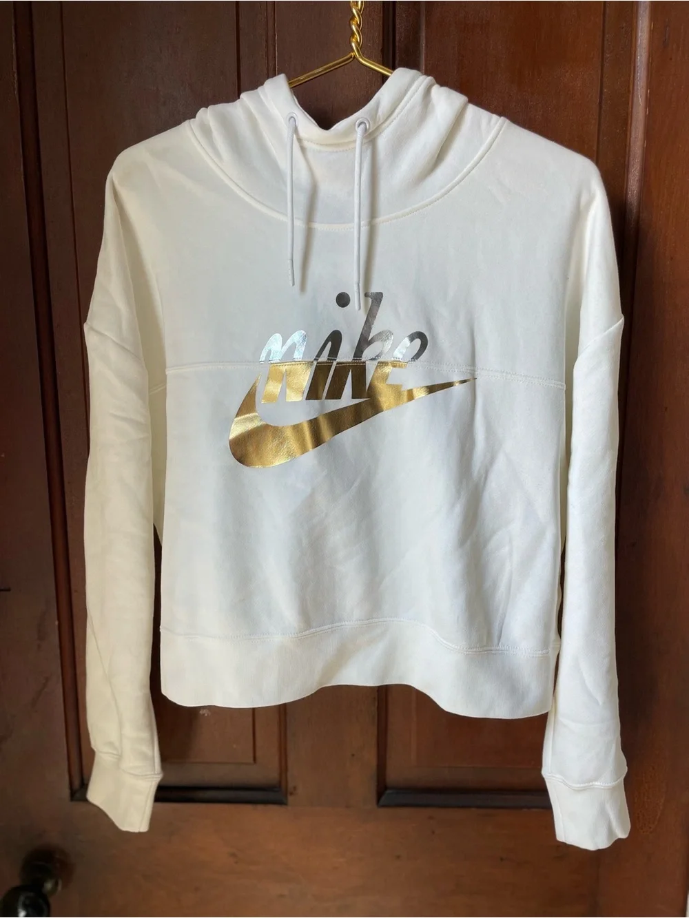 Nike women's medium white cropped hoodie
